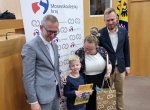 Hrdinové handicapu. Ocenění získal šestiletý Oliver, připomněla se i tragická střelba