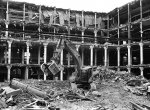 Fotografie zachycují krásu Ladsbergerovy přádelny těsně před demolicí