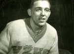 Slavné výročí: Před osmdesáti lety se narodil slavný hokejový brankář Josef Mikoláš